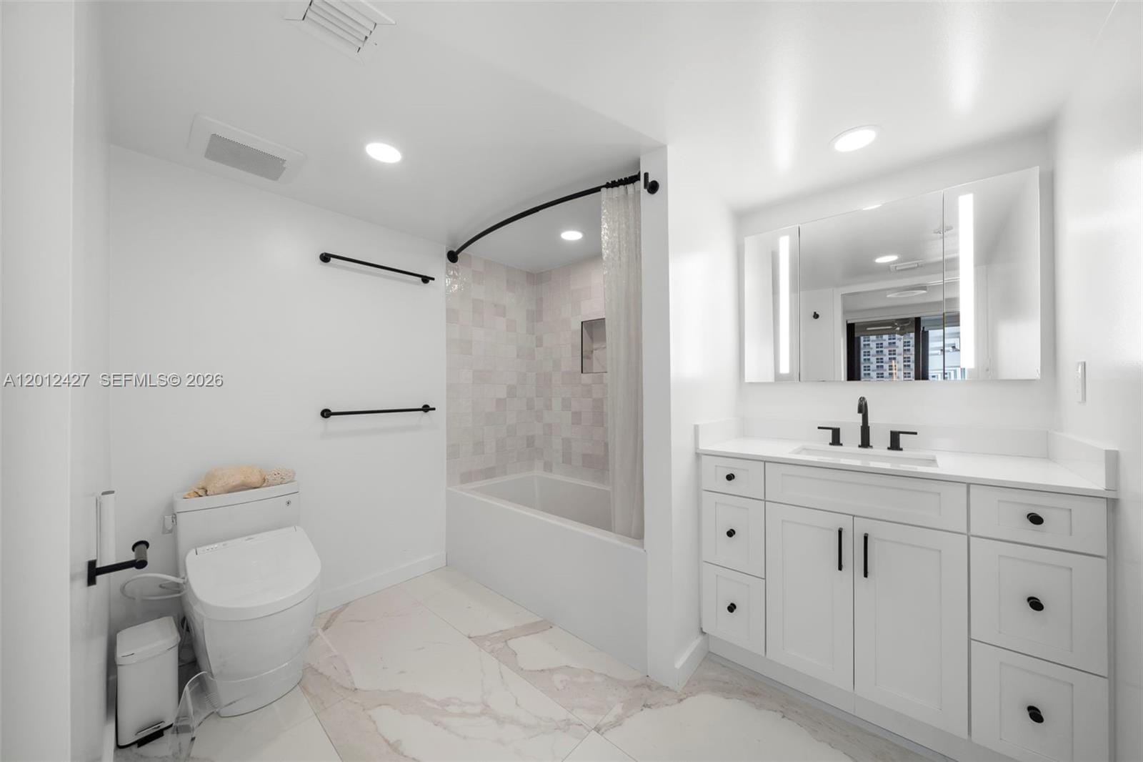 1621 Collins Avenue PH1002, Miami Beach, FL 33139 photo 9