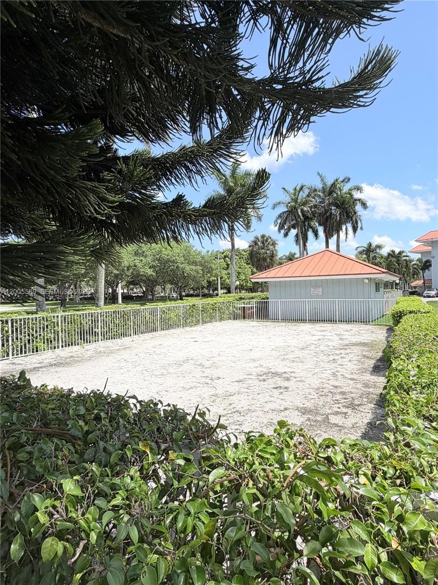 505 S Pine Island Road 208B, Plantation, FL 33324 photo 15