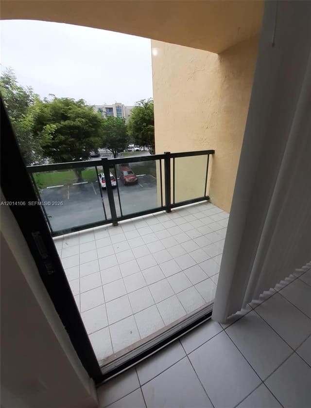 11800 SW 18th Street 314-4, Miami, FL 33175