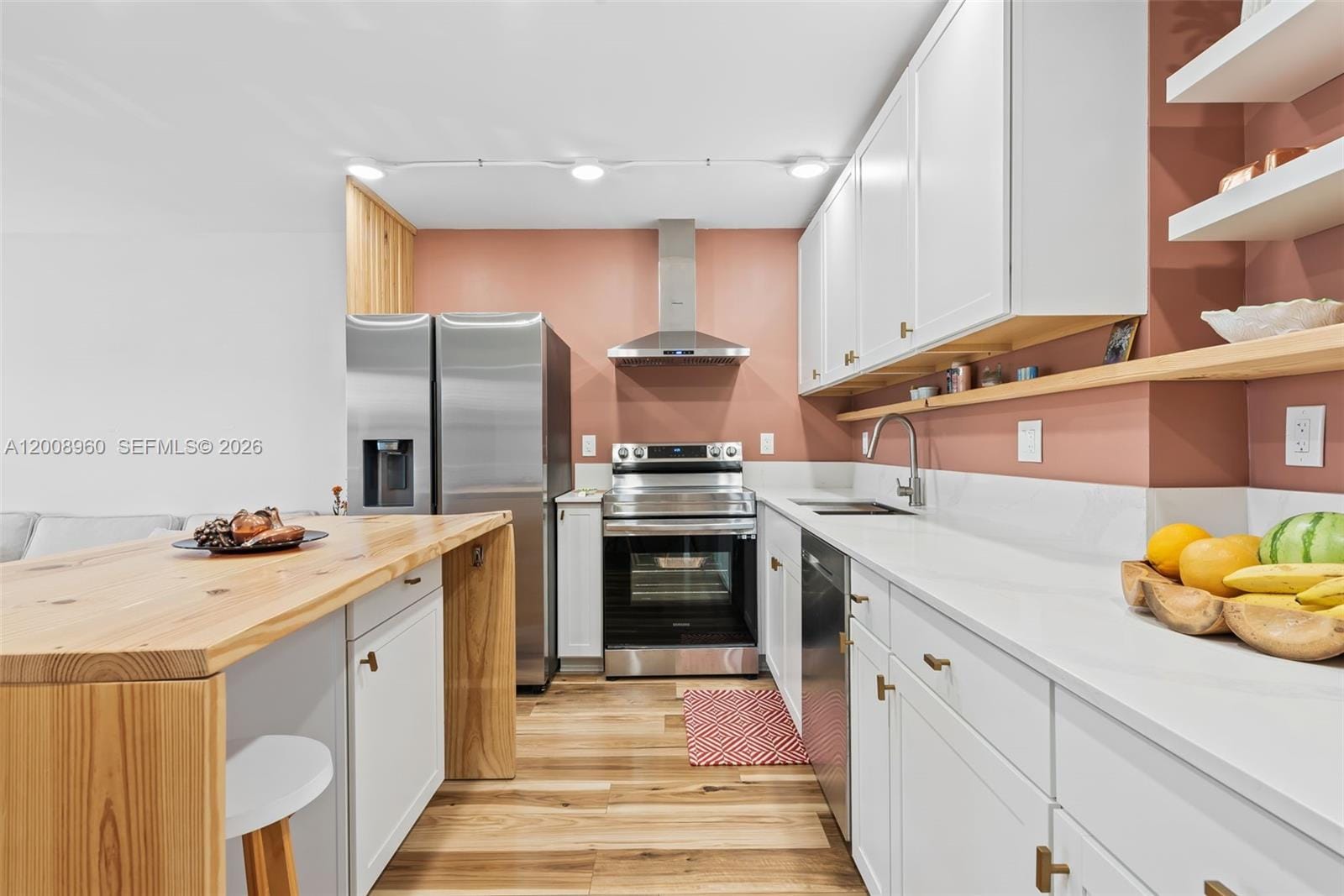 2130 Cambridge F 2130 — photo 2