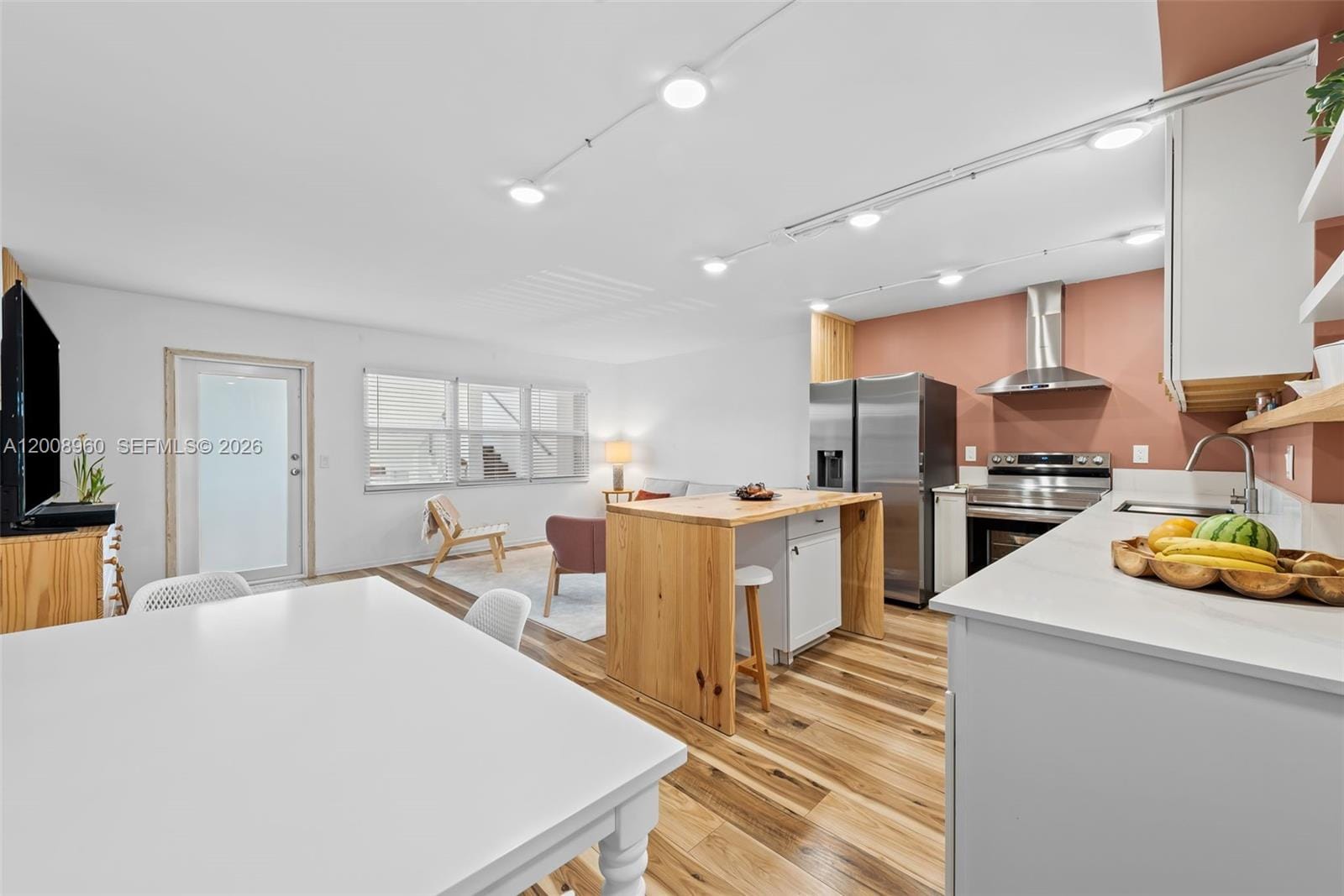 2130 Cambridge F 2130 — photo 8