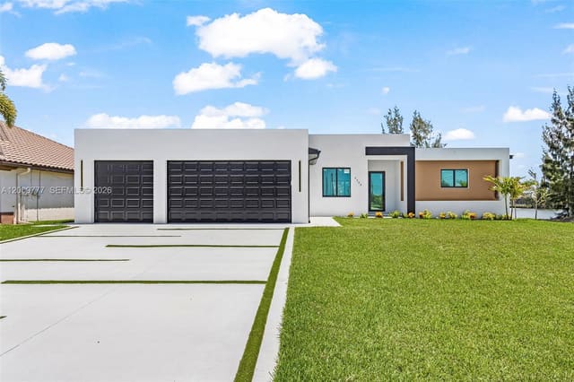 2303 NW 35 Avenue, Cape Coral Lee County, Cape Coral, FL