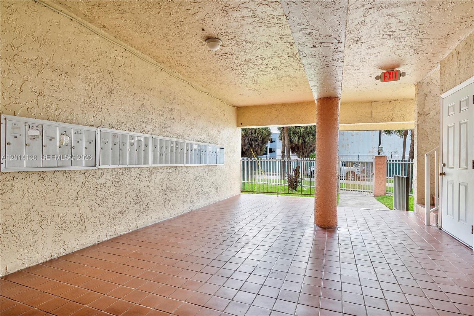2400 NW 16th St Road — photo 10