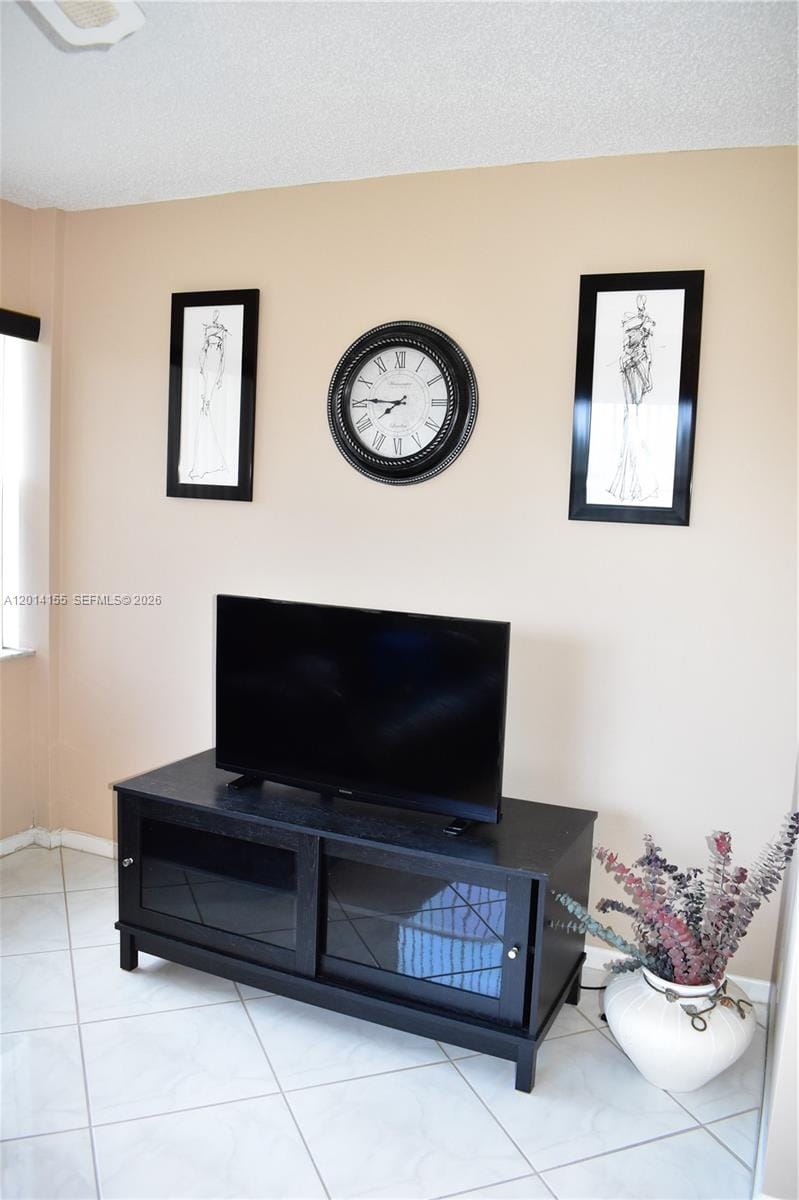 9541 Sunrise Lakes Boulevard 204, Sunrise, FL 33322 photo 18