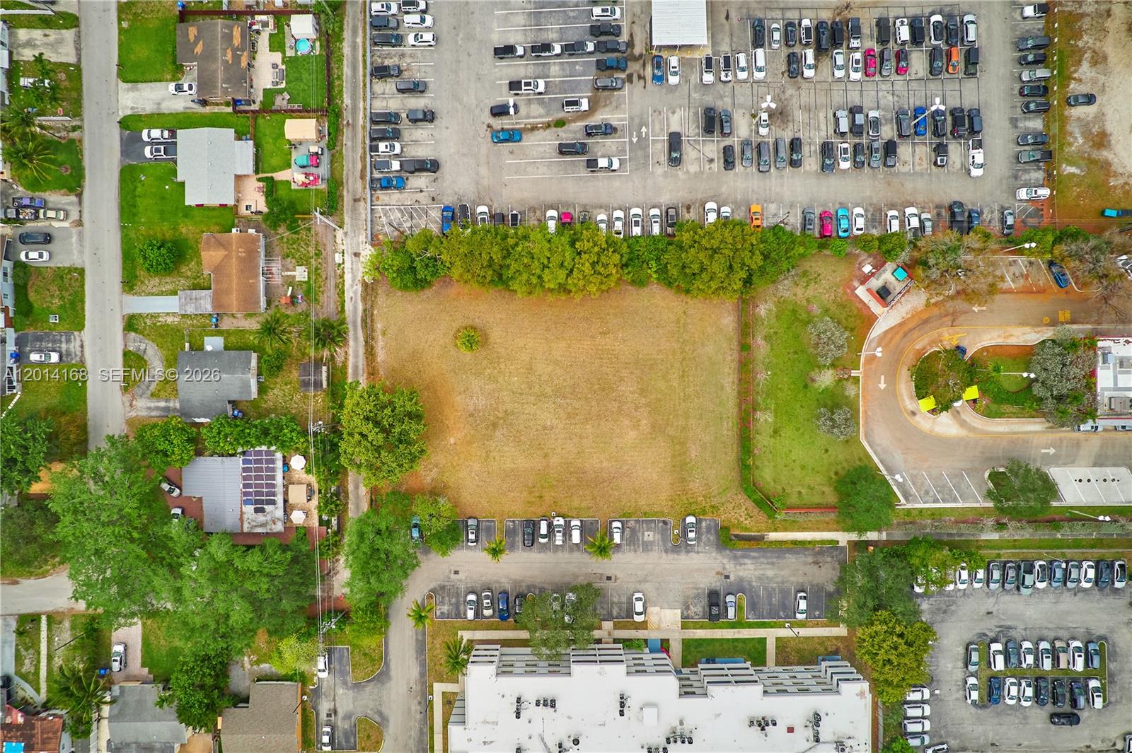 61 N Avenue, Hollywood, FL 33024, Hollywood