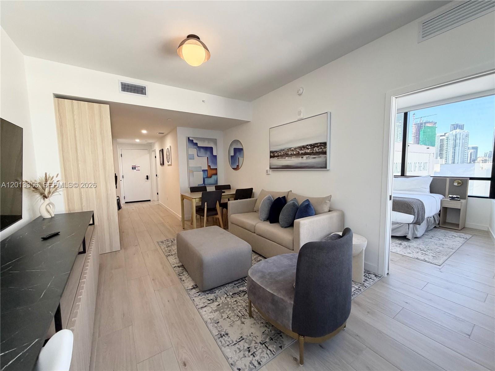 225 N Miami Avenue 1412 — photo 9
