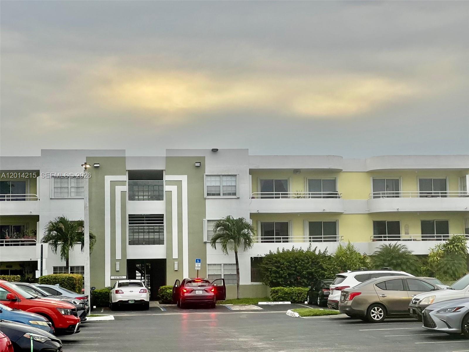 10755 SW 108th Avenue 302, Miami, FL 33176, Miami