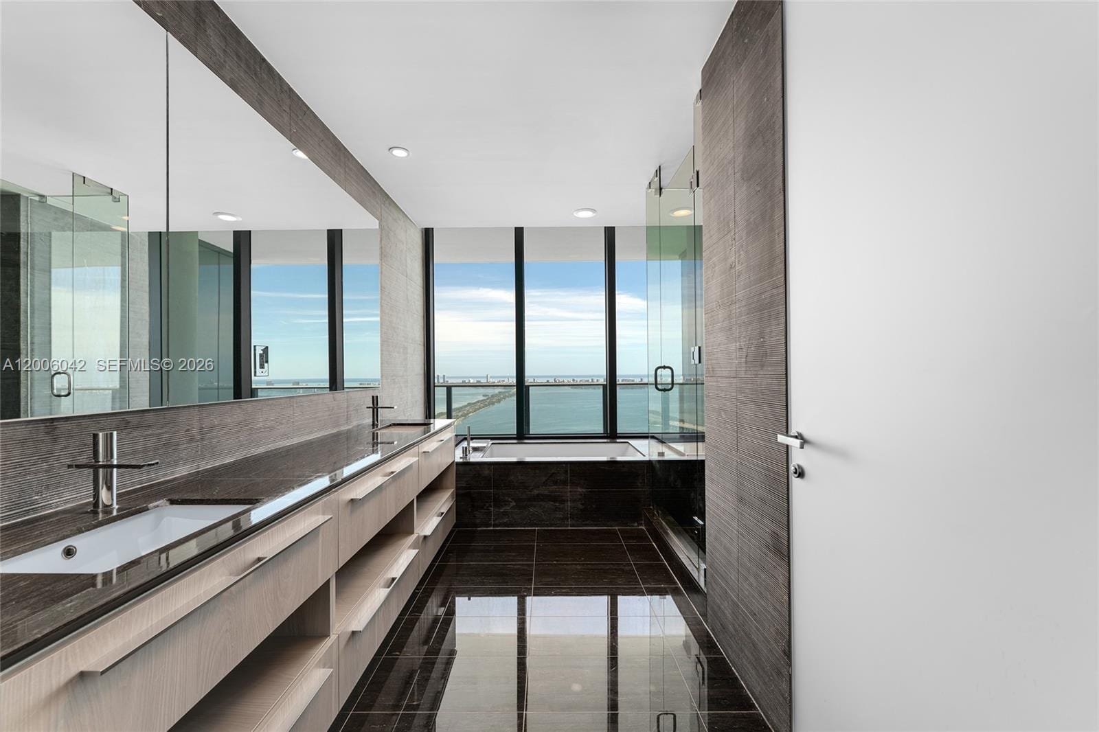 3131 NE 7th Avenue PH5003, Miami, FL 33137 photo 19