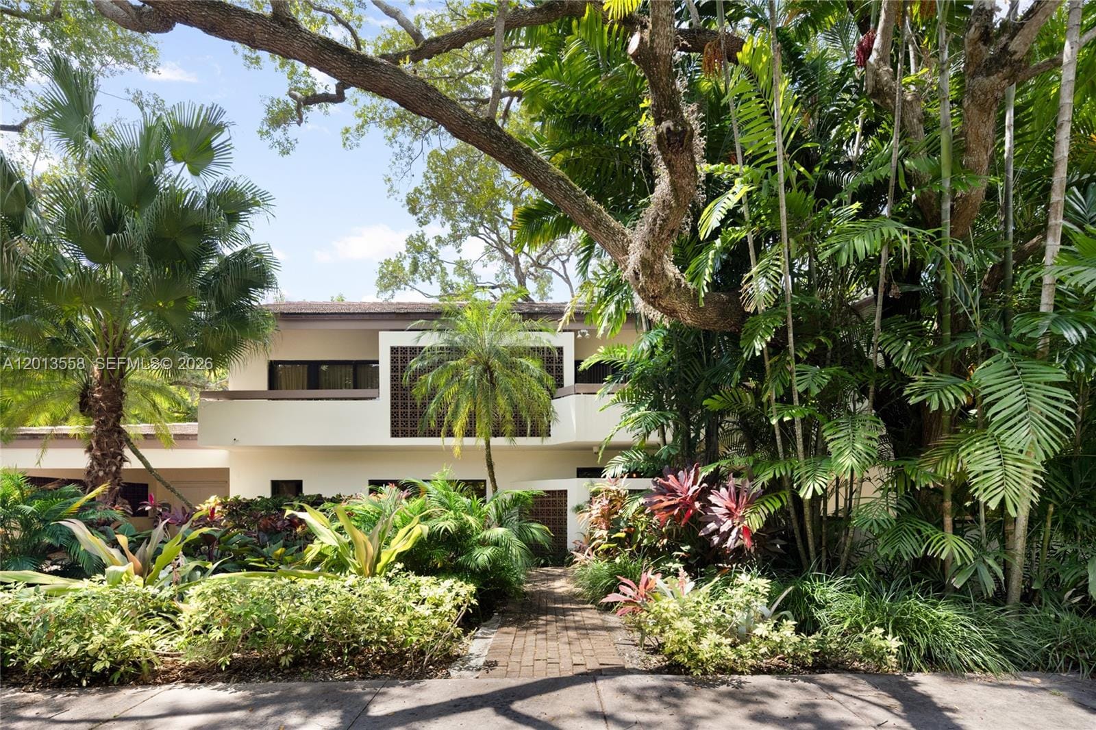 142 San Souci Drive, Coral Gables, FL 33133