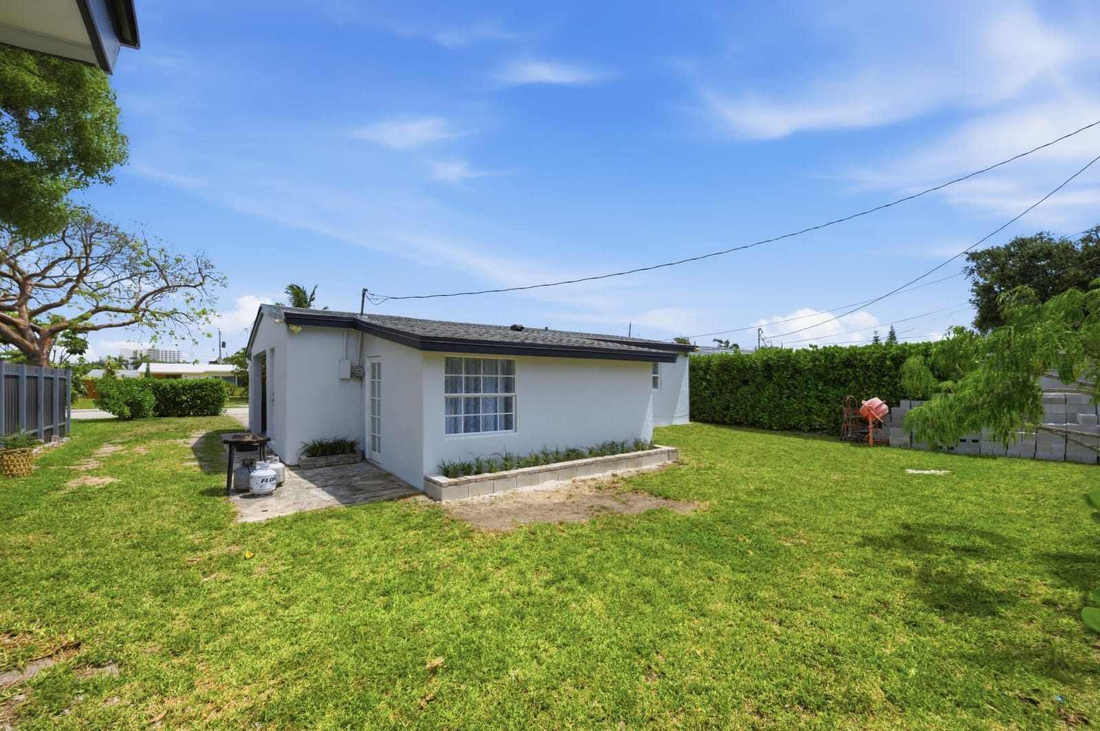 330 NE 59th Court, Oakland Park, FL 33334 photo 25