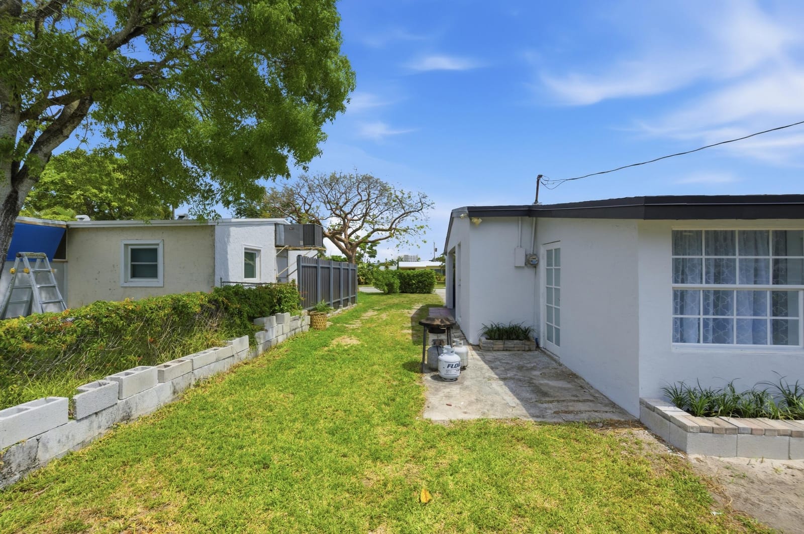 330 NE 59th Court, Oakland Park, FL 33334 photo 28
