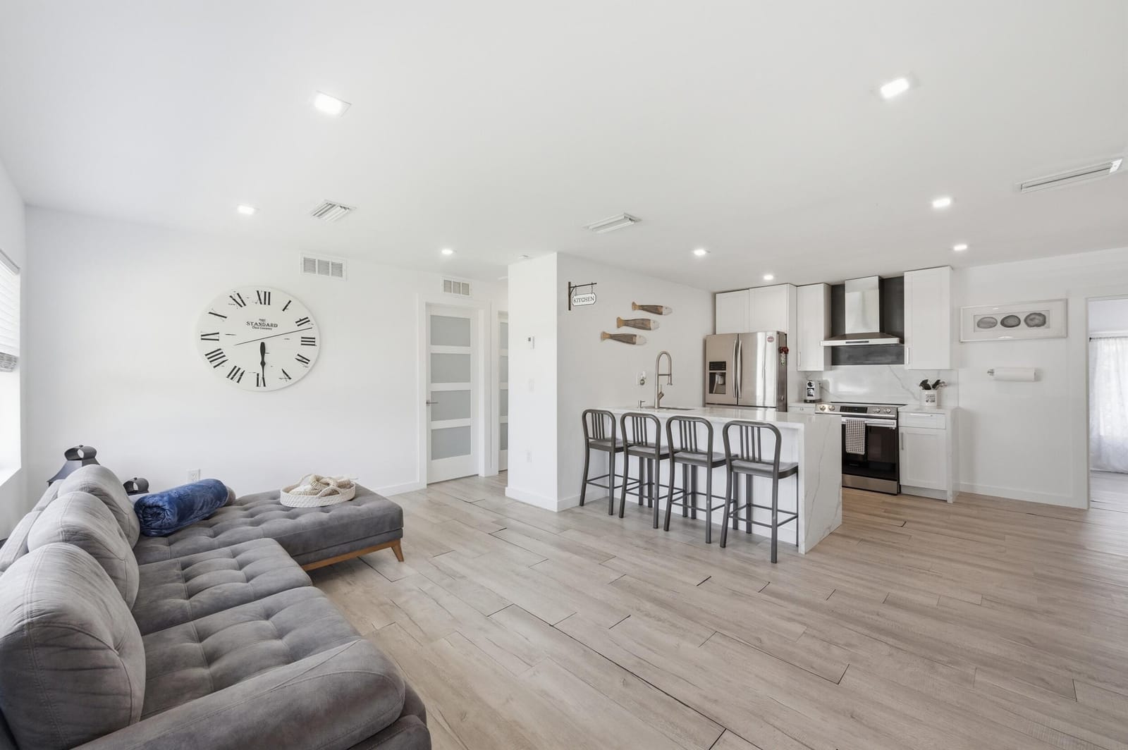 330 NE 59th Court — photo 7