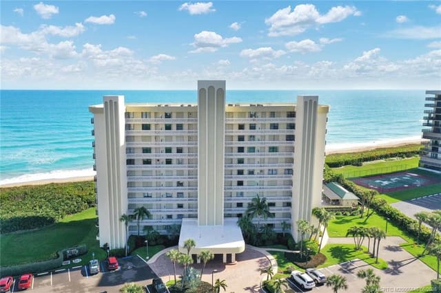 10000 S Ocean Drive 404, Jensen Beach, FL 34957