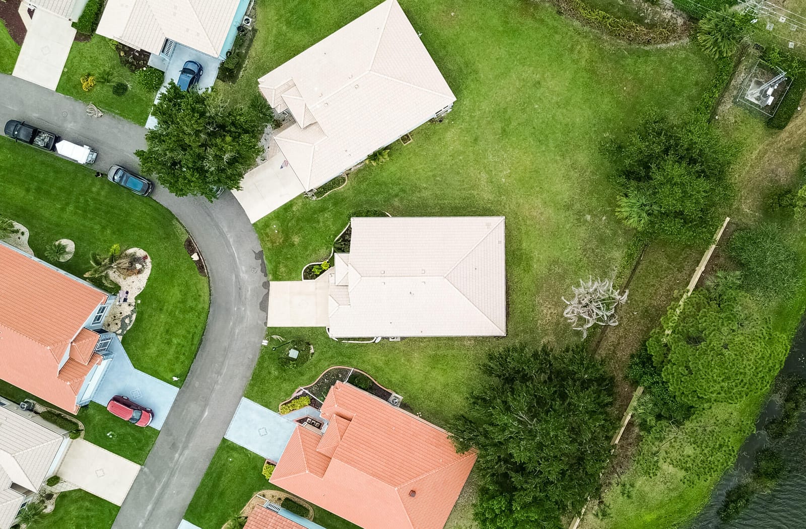 880 NW Sarria Court, Port St. Lucie, FL 34986 photo 24