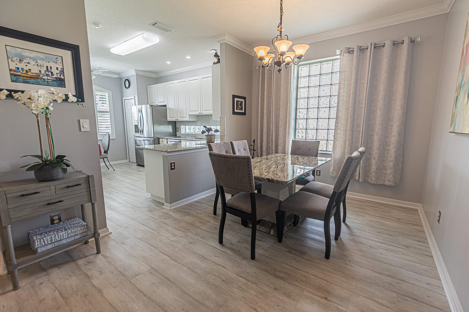 880 NW Sarria Court, Port St. Lucie, FL 34986 photo 6