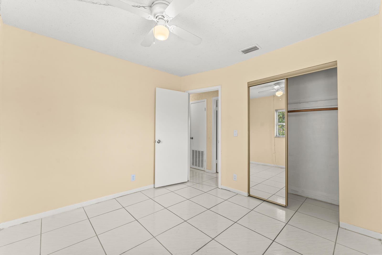 610 SW 10th Court, Deerfield Beach, FL 33441 photo 14