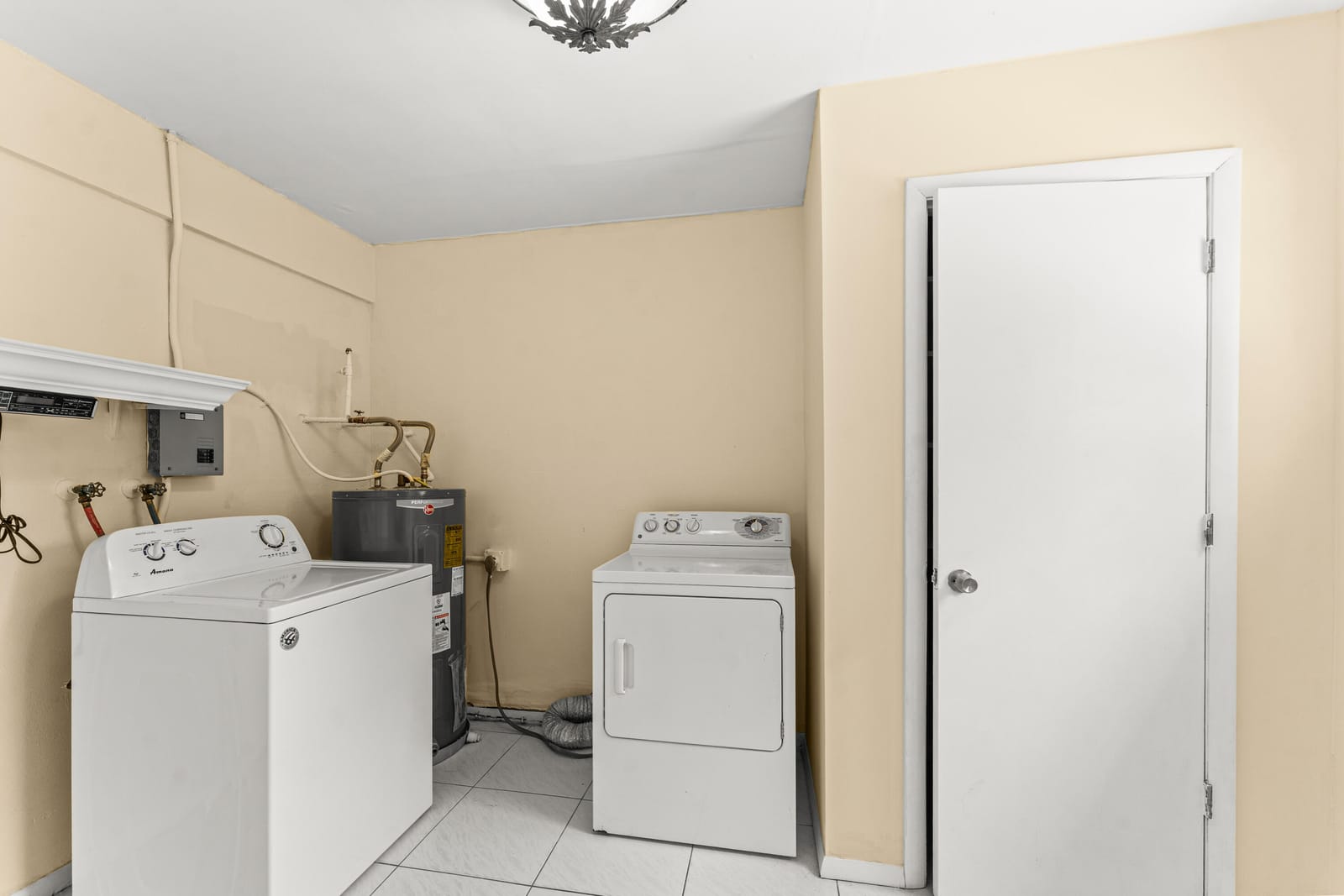 610 SW 10th Court, Deerfield Beach, FL 33441 photo 18