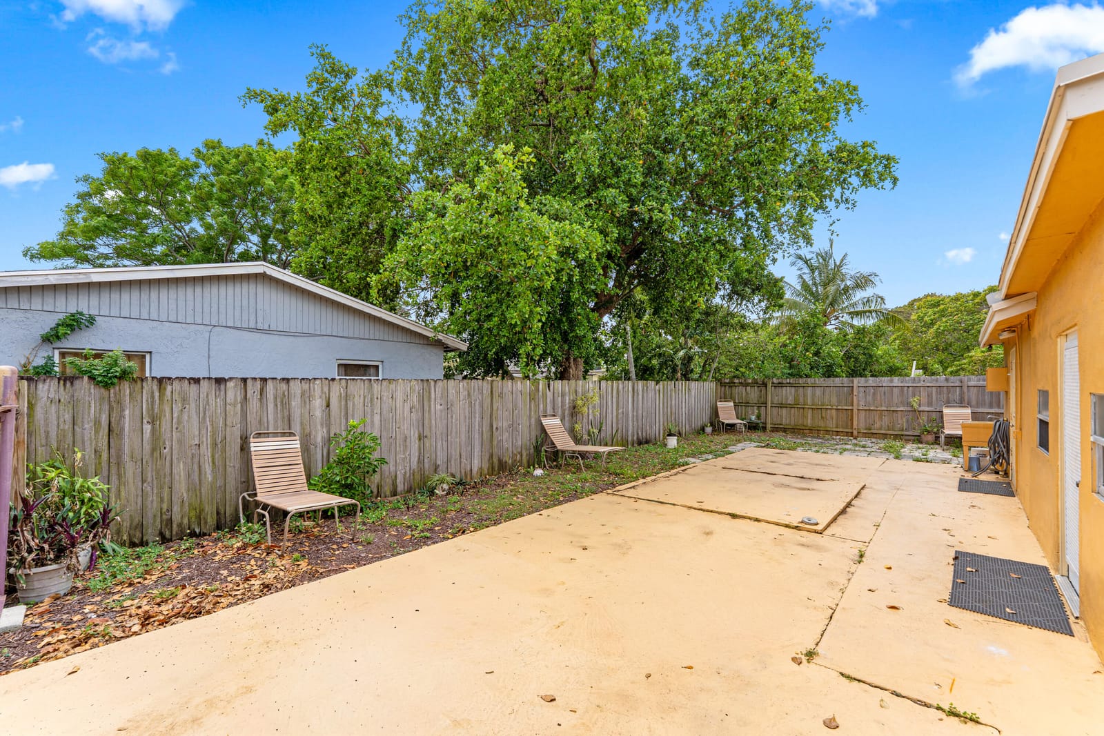 610 SW 10th Court, Deerfield Beach, FL 33441 photo 23