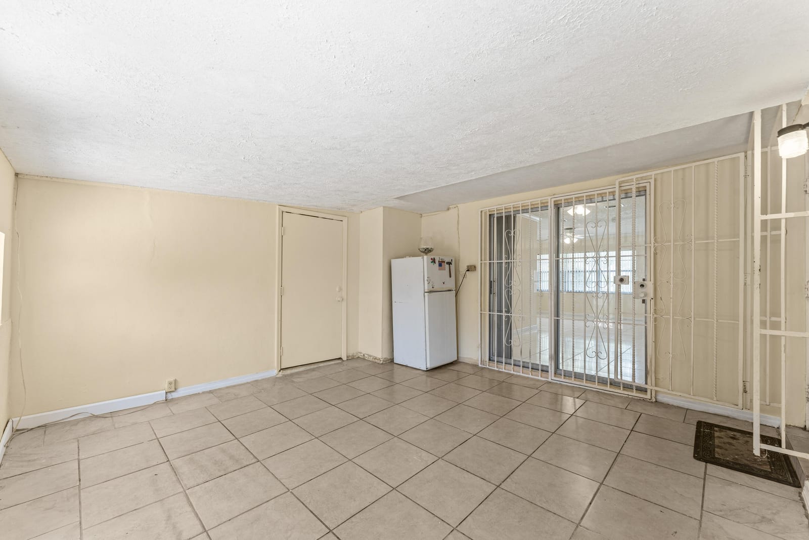 610 SW 10th Court, Deerfield Beach, FL 33441 photo 27