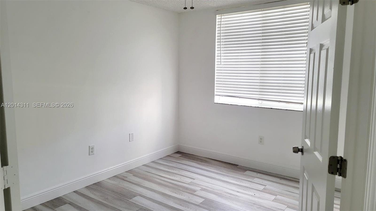 11155 SW 5th Place 203 — photo 9