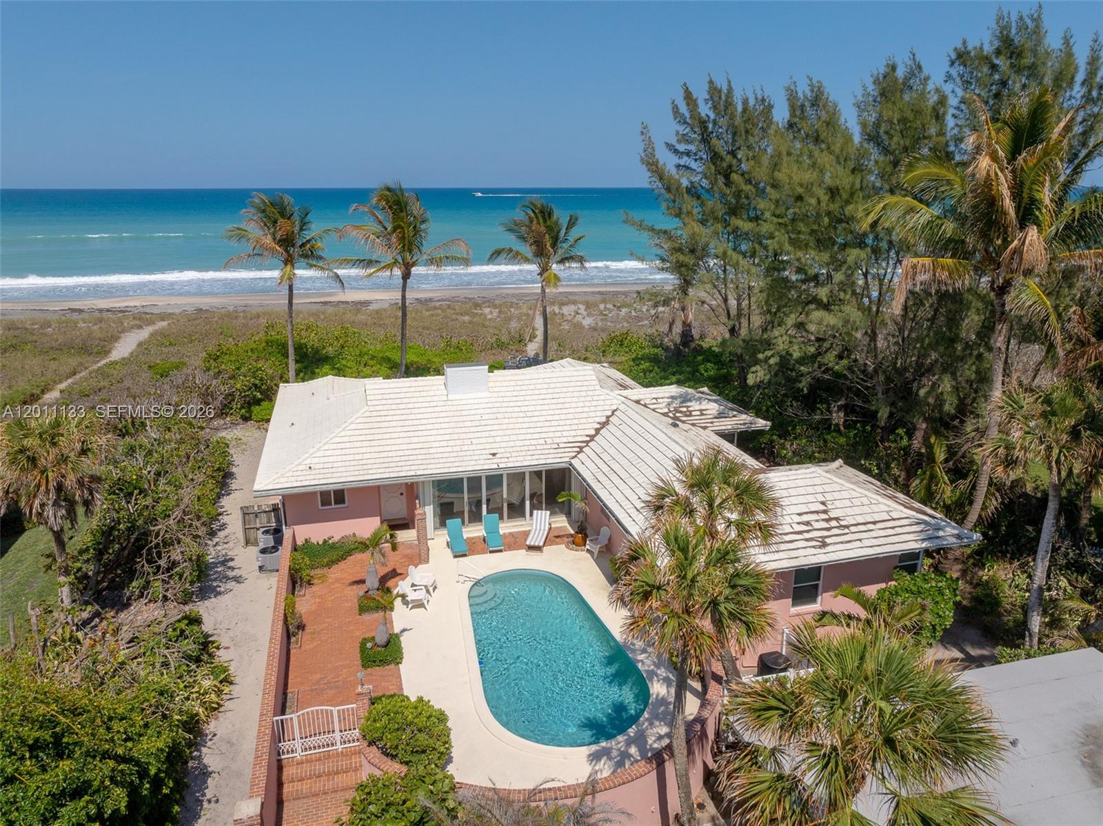 55 N Beach Road, Jupiter Island, FL 33455, Jupiter Island