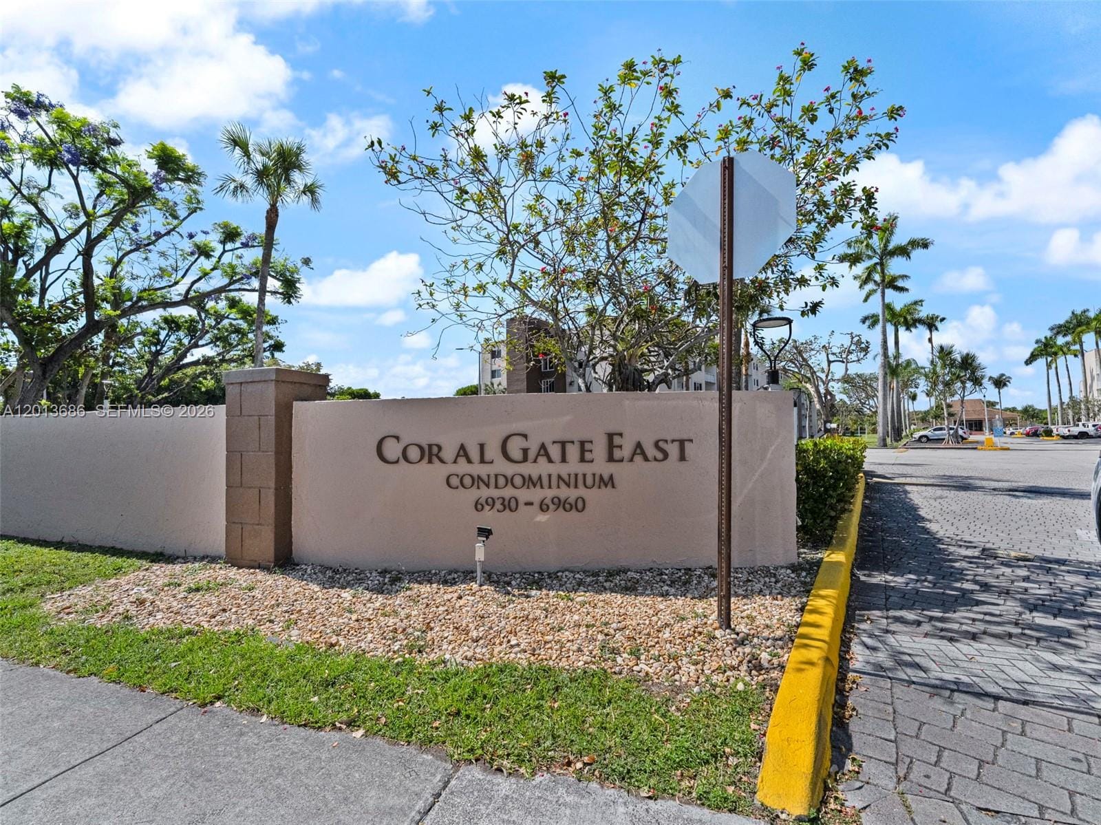 6950 Miami Gardens Drive 2-506, Hialeah, FL 33015 photo 15