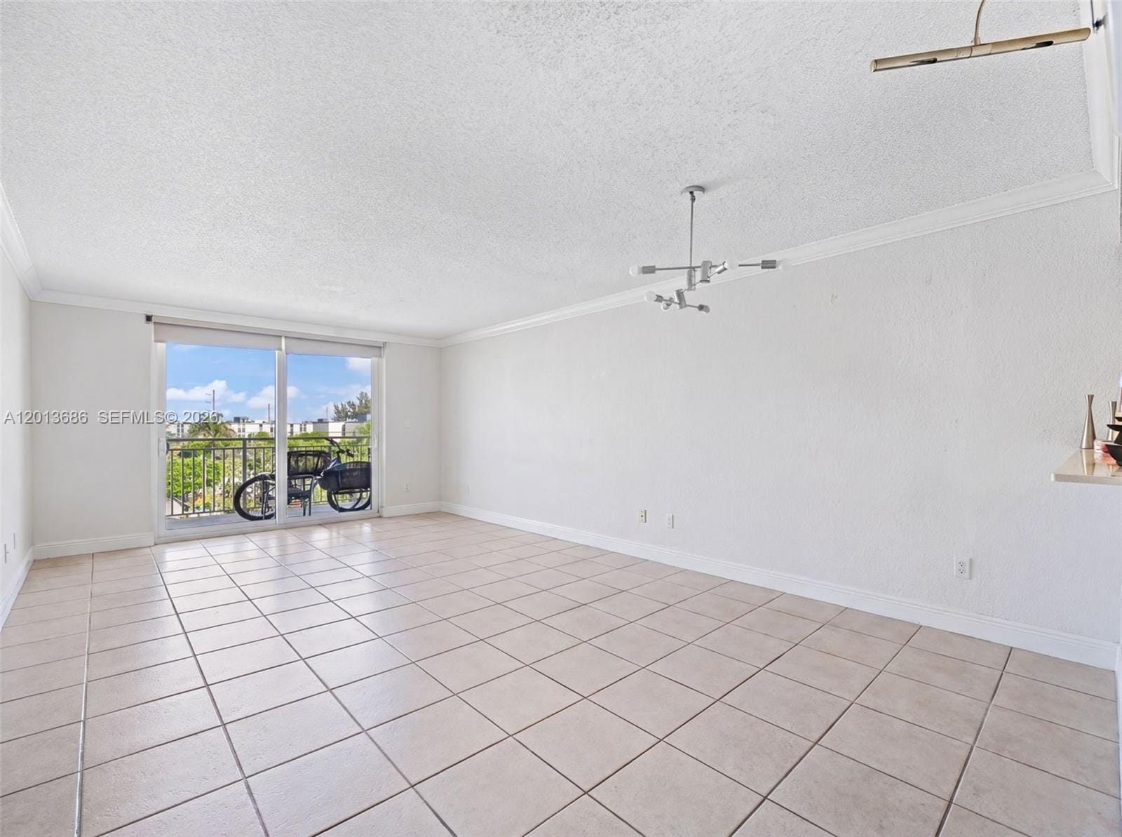 6950 Miami Gardens Drive 2-506 — photo 4
