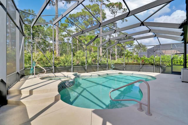 7121 Maidstone Drive, Port St. Lucie, FL 34986