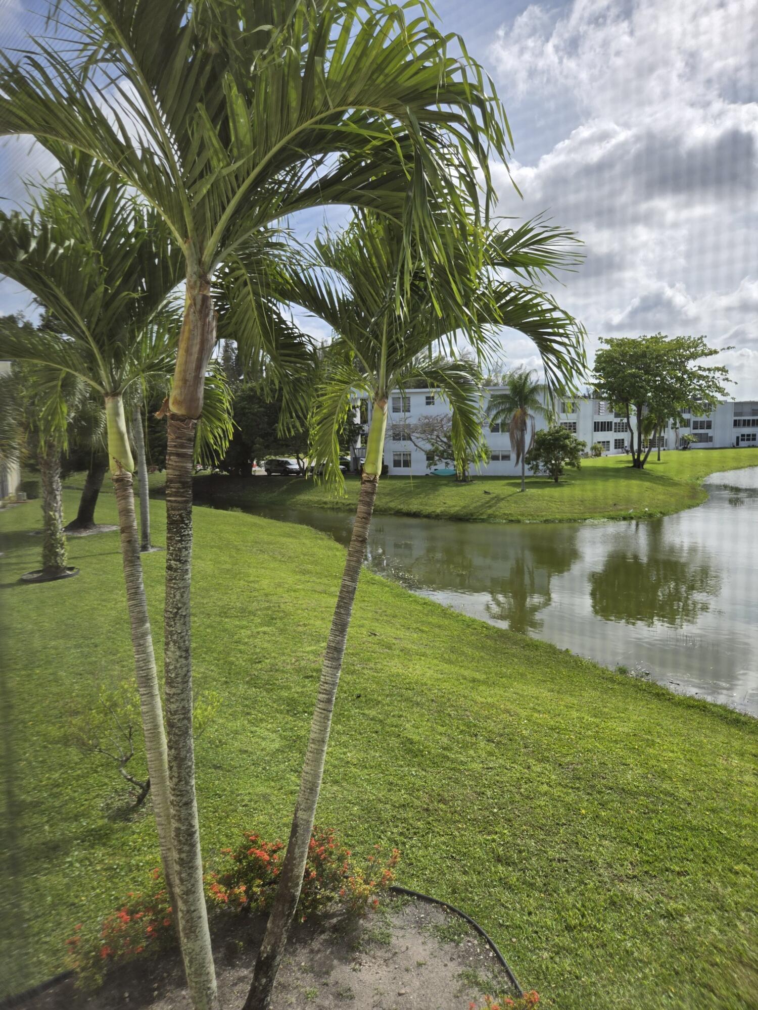 208 Wellington E 208, West Palm Beach, FL 33417, West Palm Beach