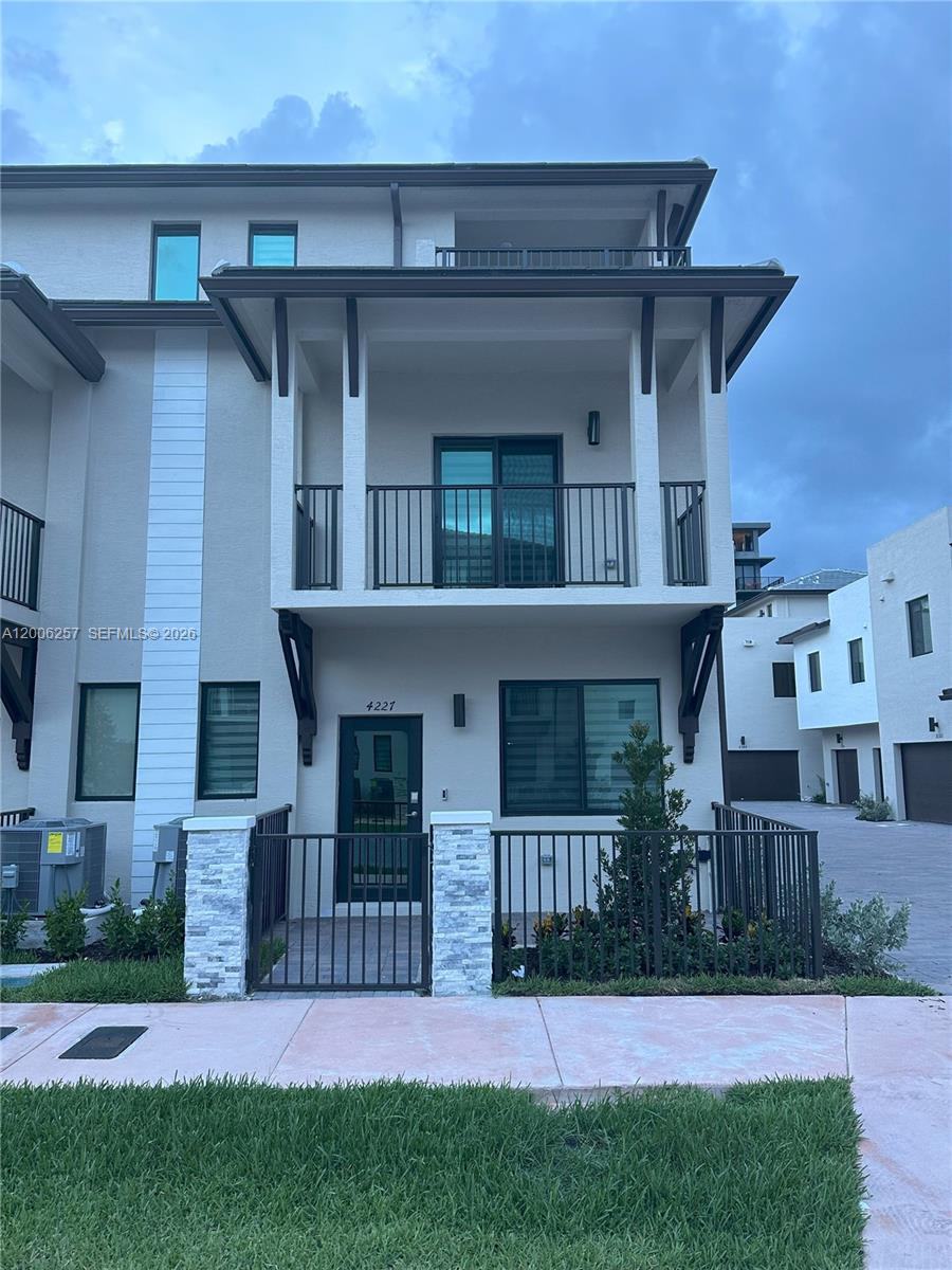 4227 NW 83rd Path, Doral, FL 33166, Doral