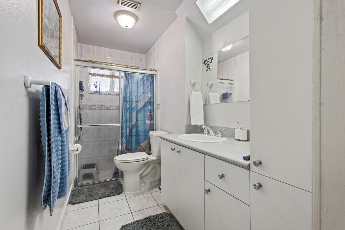 101 NE 195th Street, Miami, FL 33179, Miami