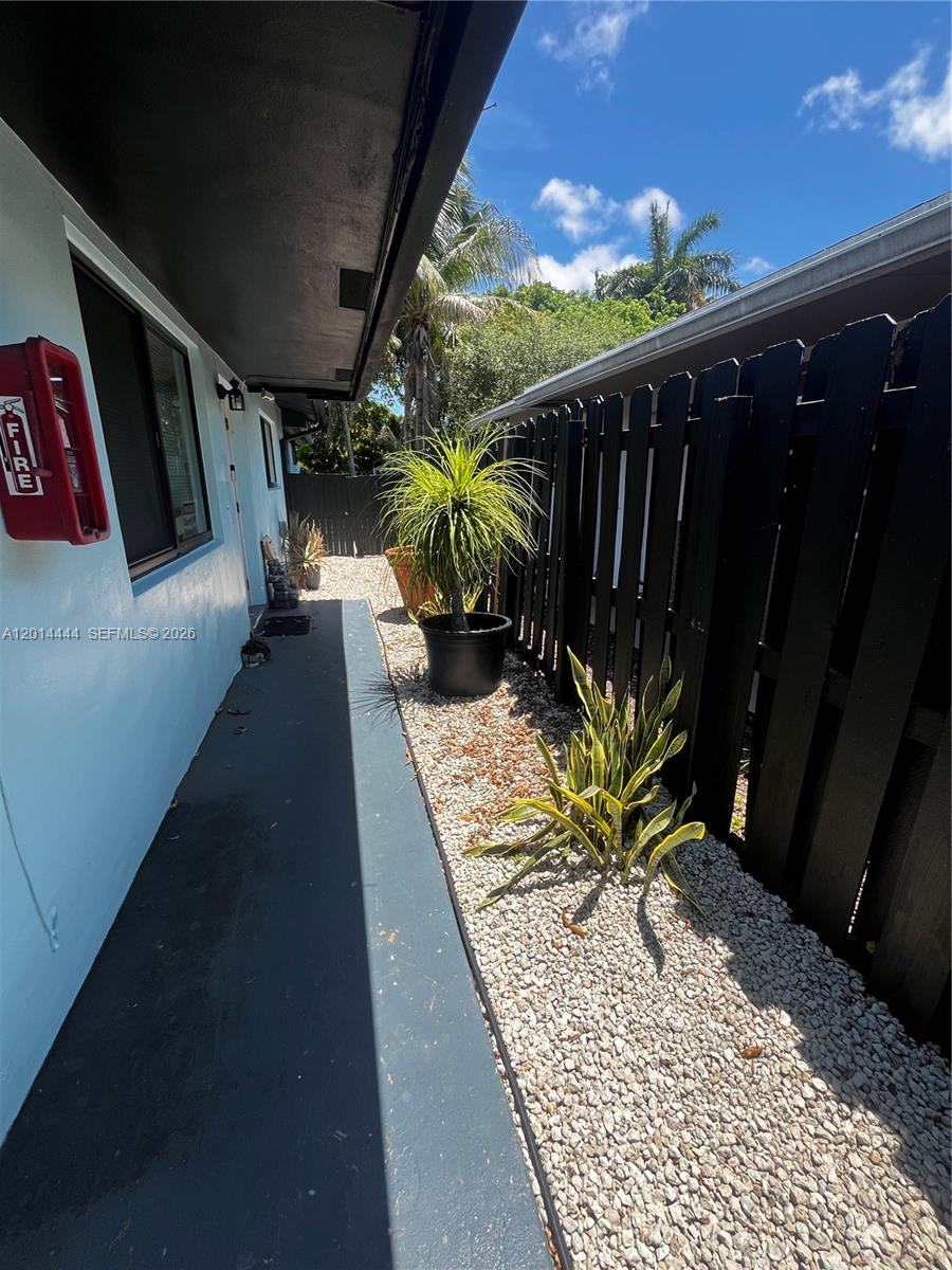 1412 NE 17th Court 12, Fort Lauderdale, FL 33305, Fort Lauderdale