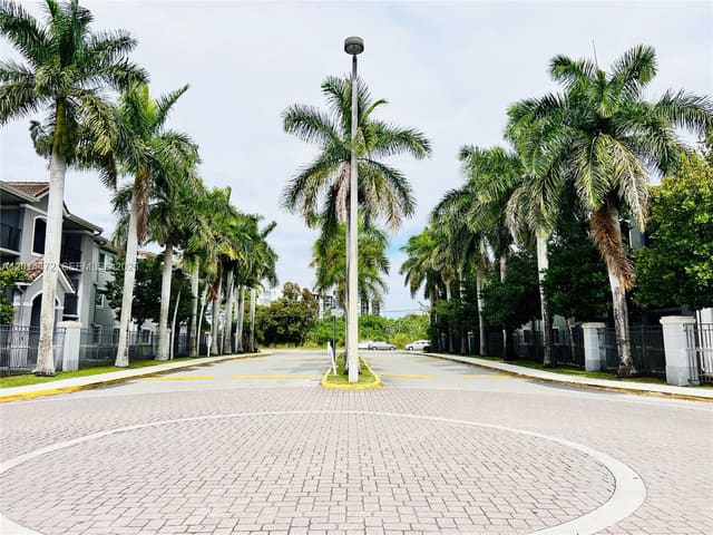 15410 SW 284th Street 8102, Homestead, FL 33033