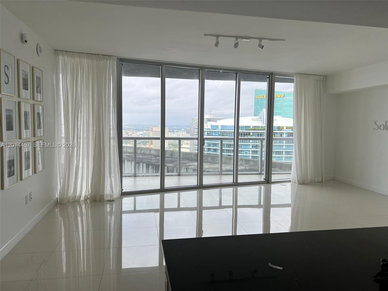 475 Brickell Avenue 5508, Miami, FL 33131, Miami