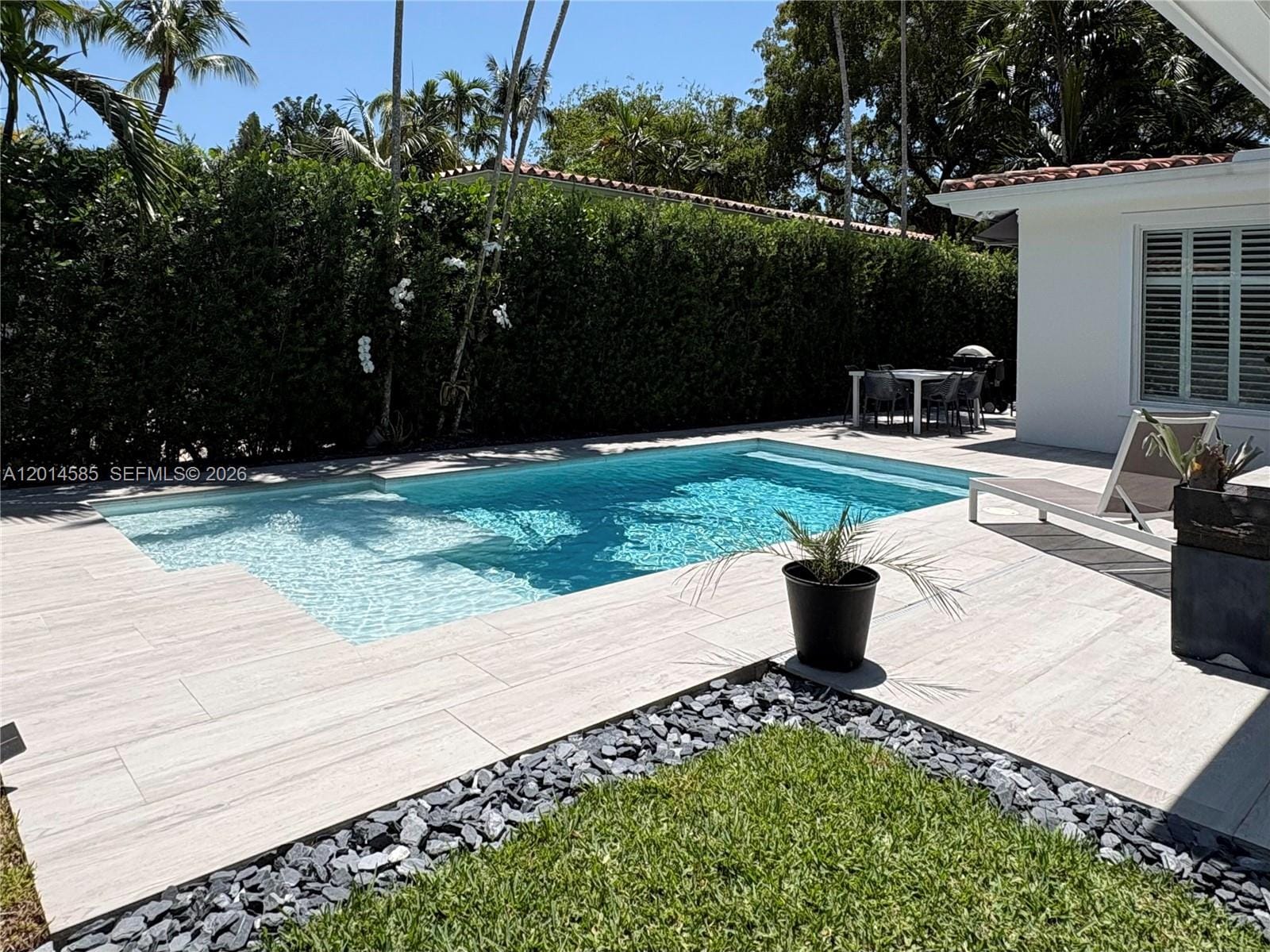 631 Santurce Avenue, Coral Gables, FL 33143 photo 2