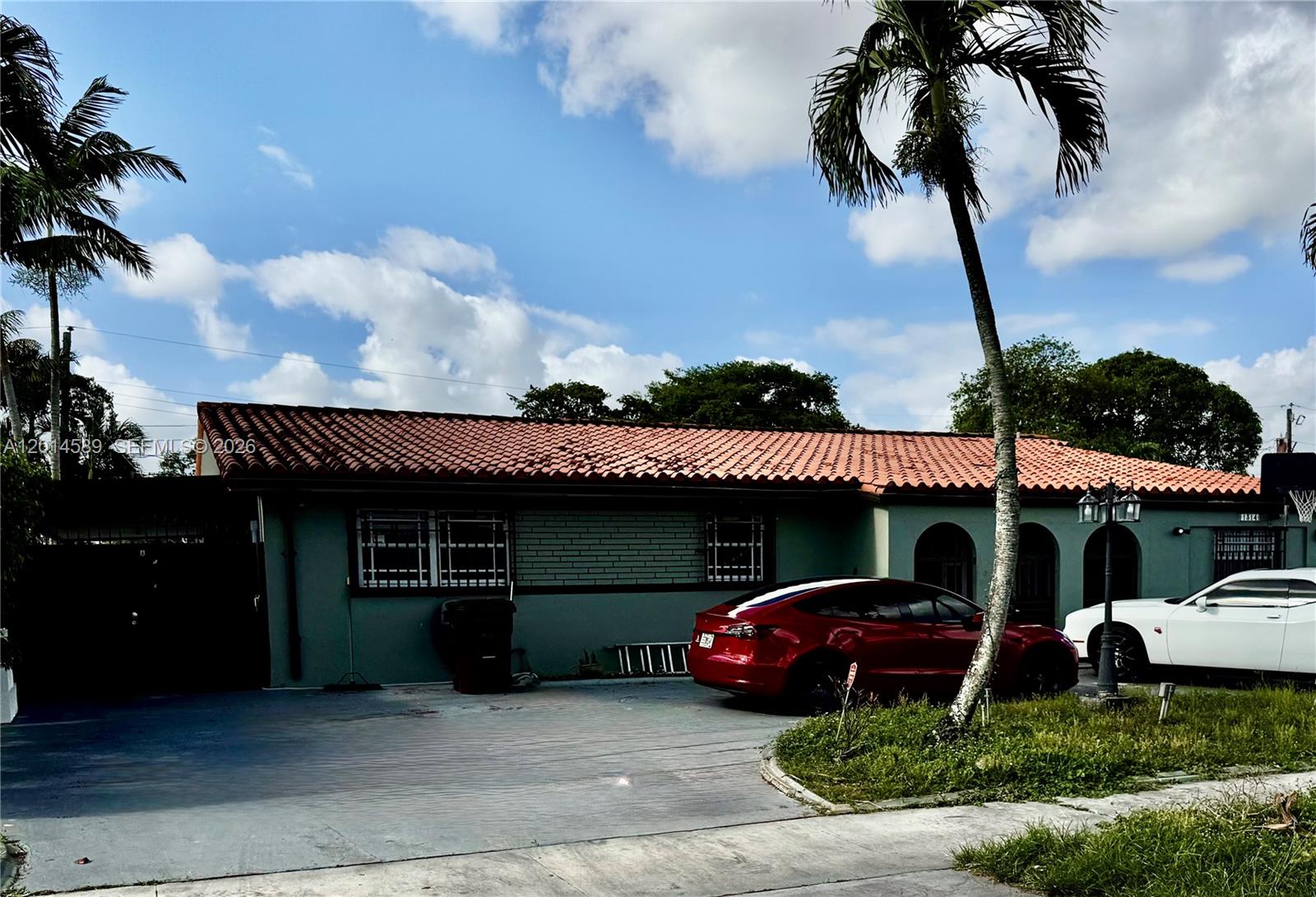 1314 W 77th Street, Hialeah, FL 33014, Hialeah