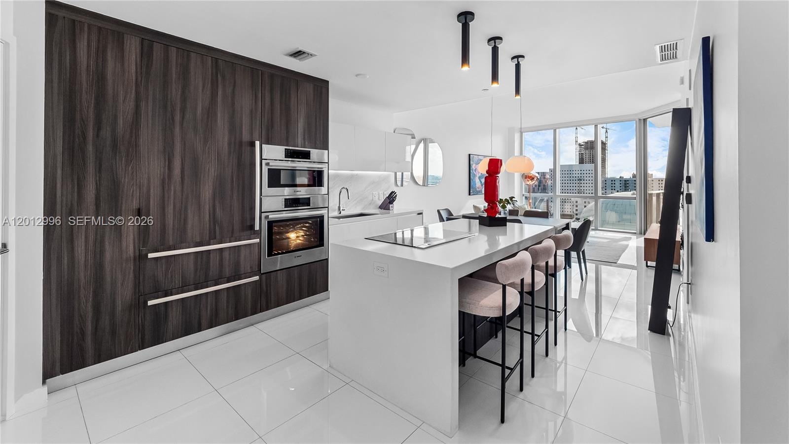 851 NE 1st Avenue 1606, Miami, FL 33132 photo 12
