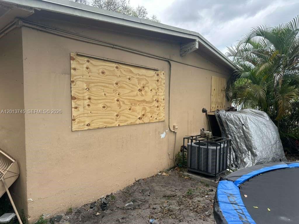 3910 SW 34th Avenue, West Park, FL 33023, West Park