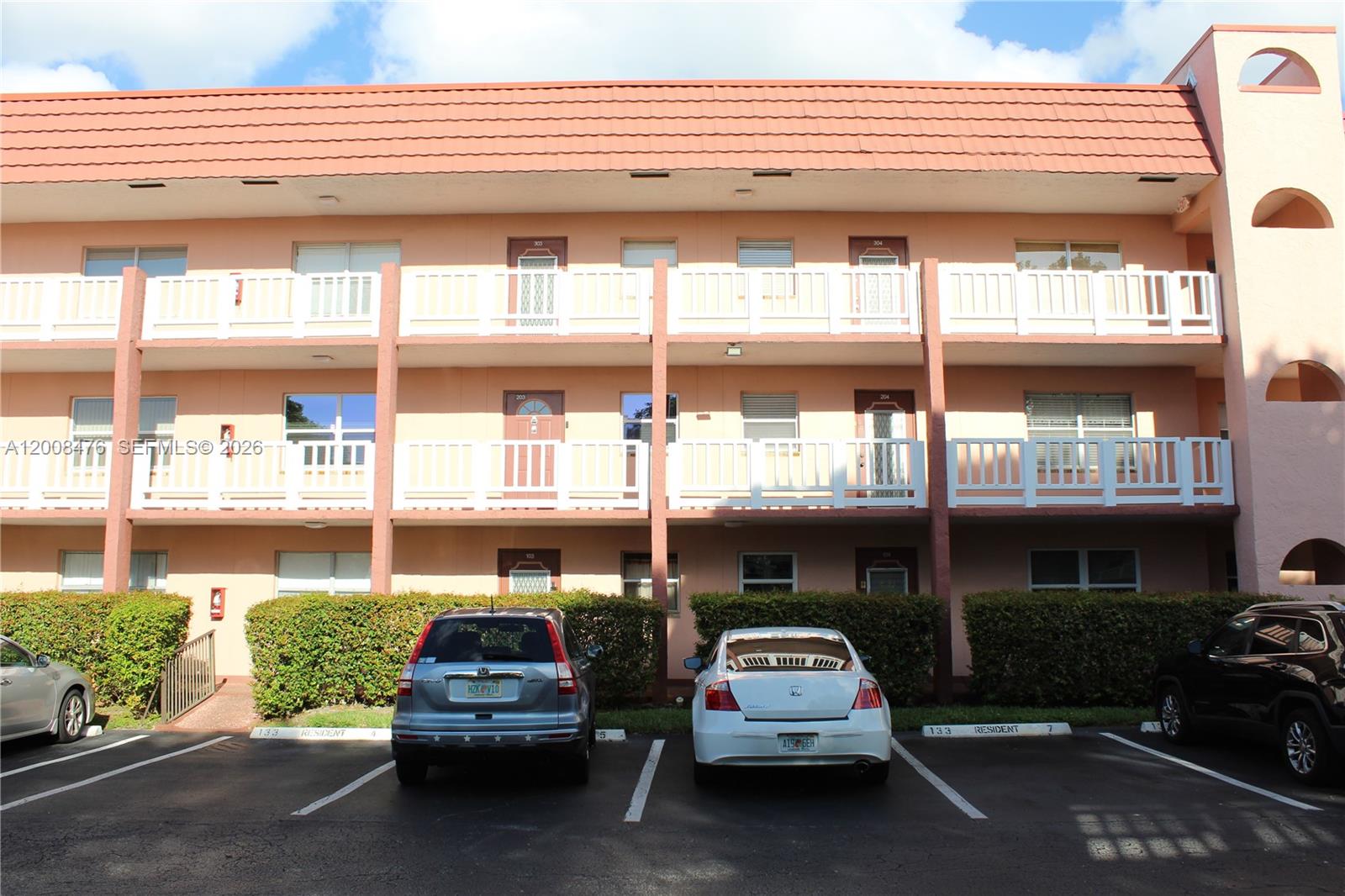 9480 Sunrise Lakes Boulevard 204, Sunrise, FL 33322, Sunrise