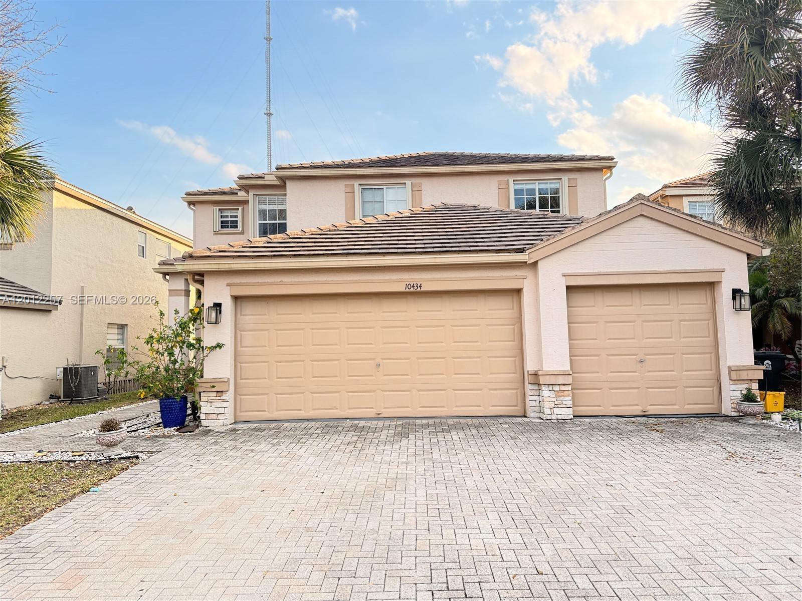 10434 White Pinto Court, Lake Worth, FL 33449