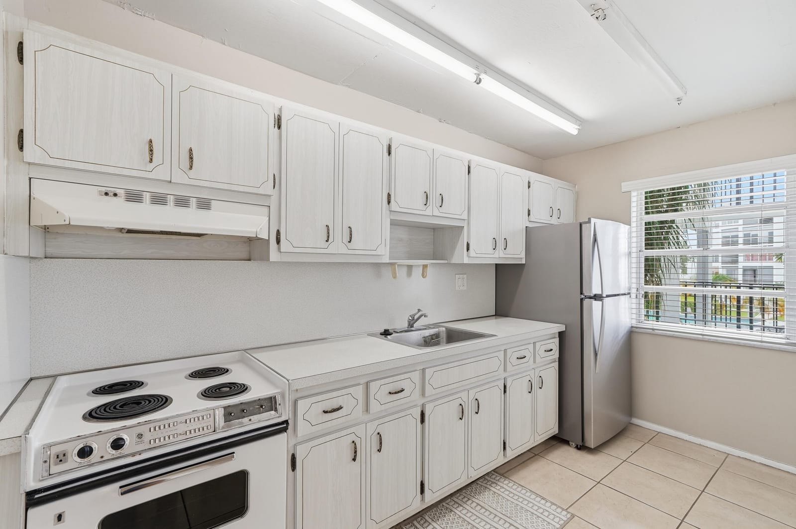 6903 Cypress Road B24, Plantation, FL 33317 photo 6