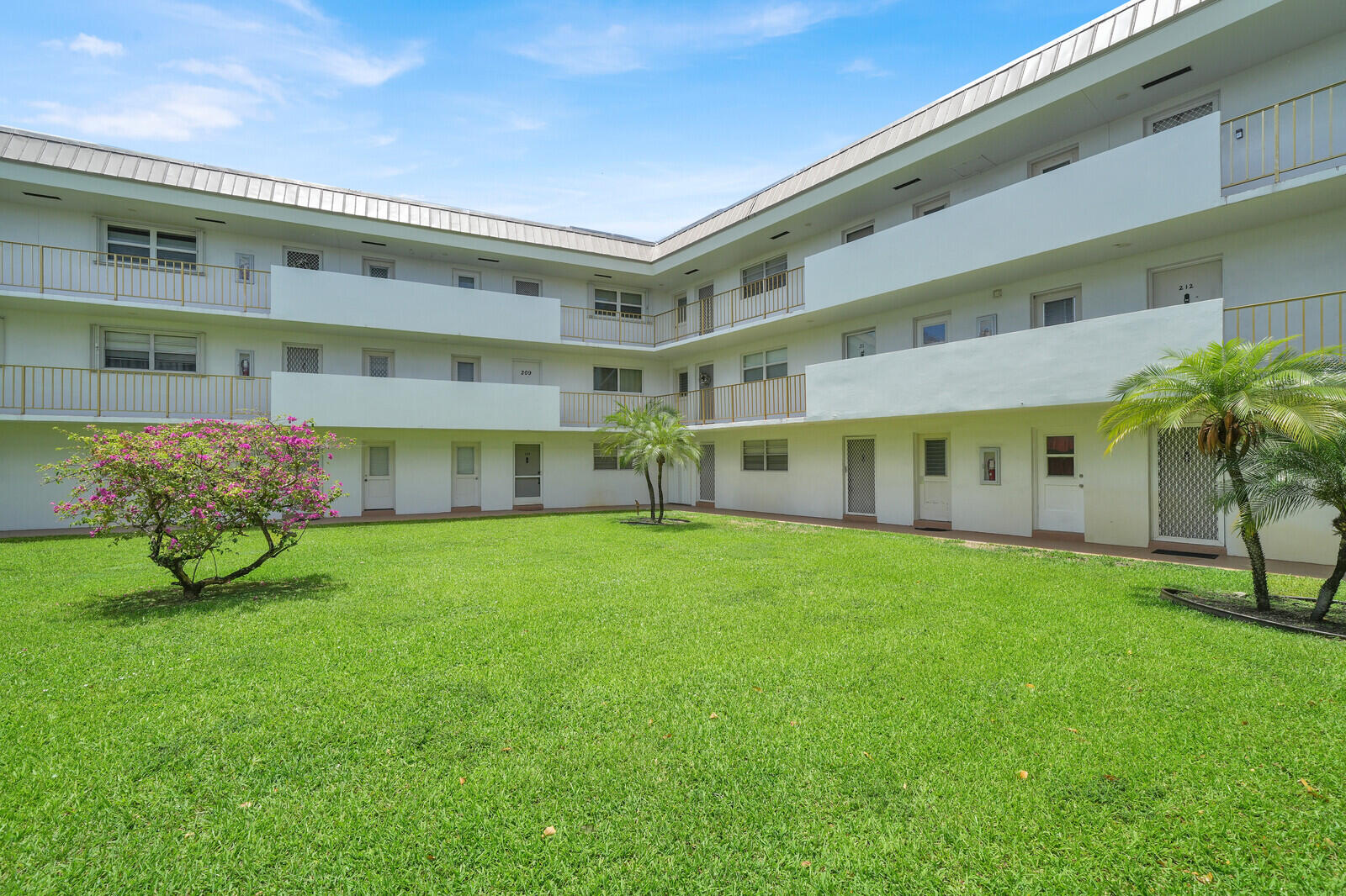 5501 NW 2nd Avenue 111, Boca Raton, FL 33487, Boca Raton
