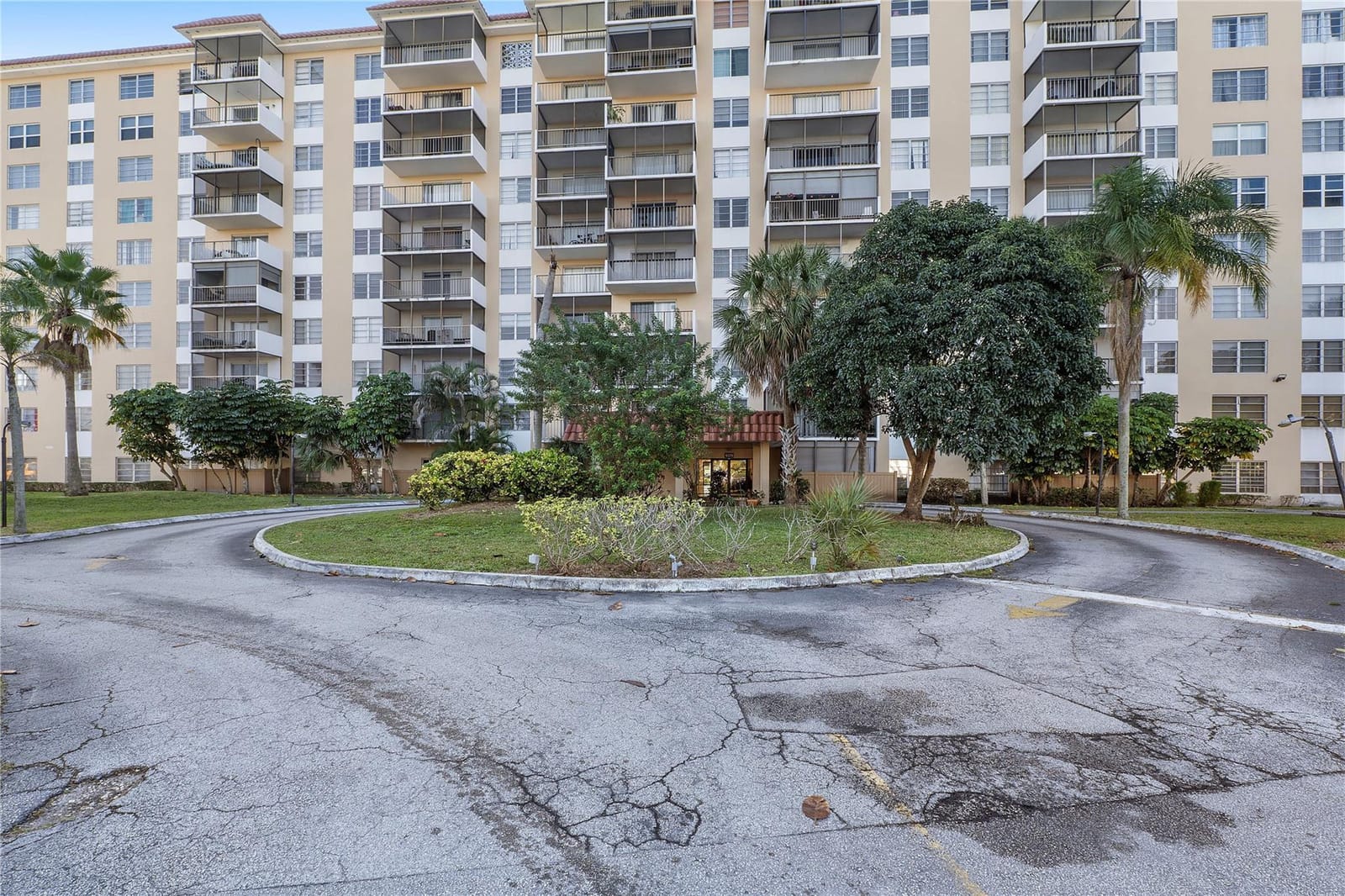 4174 Inverrary Drive 1002, Lauderhill, FL 33319 photo 28