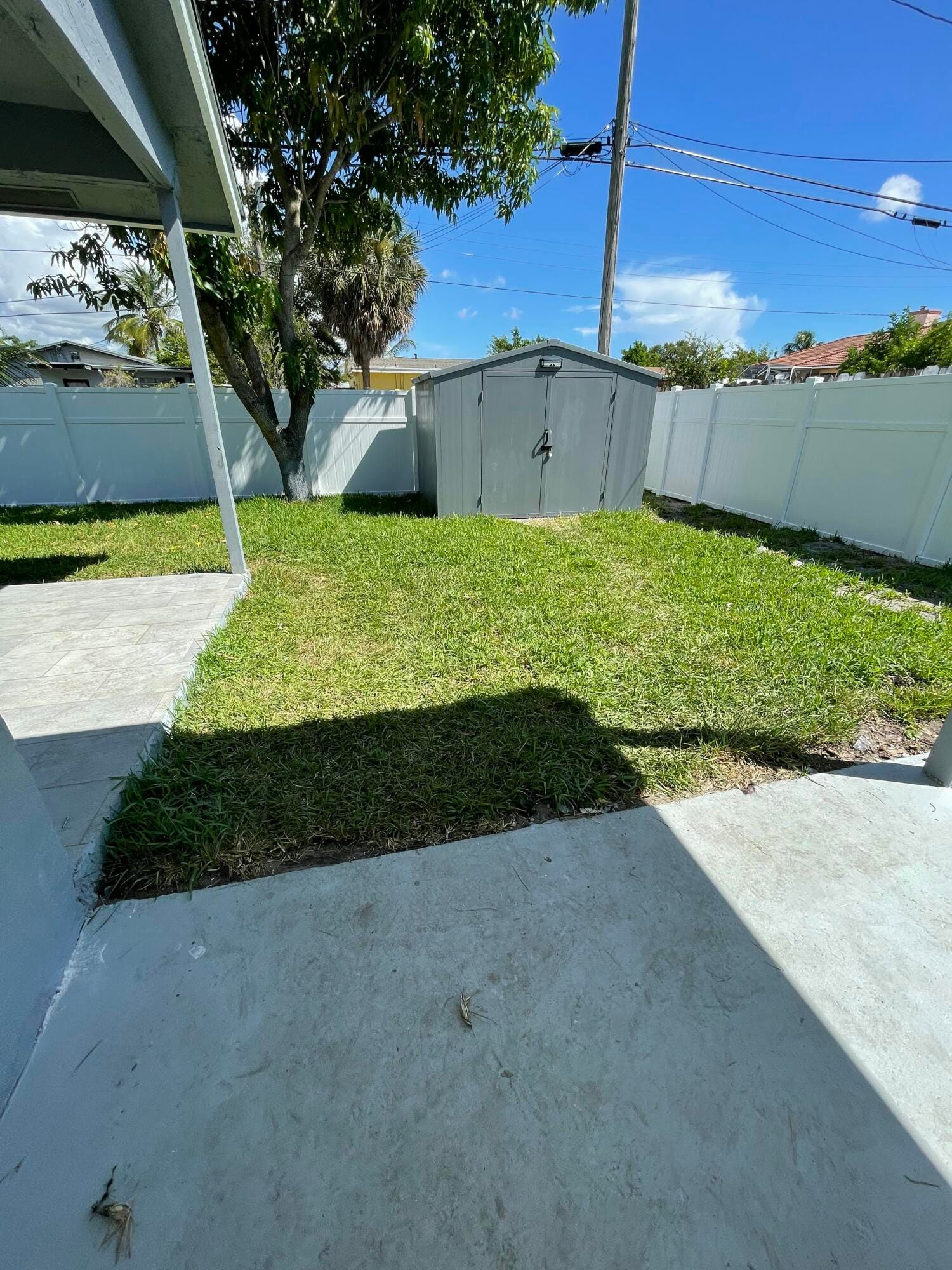 378 NW 2nd Way — photo 4