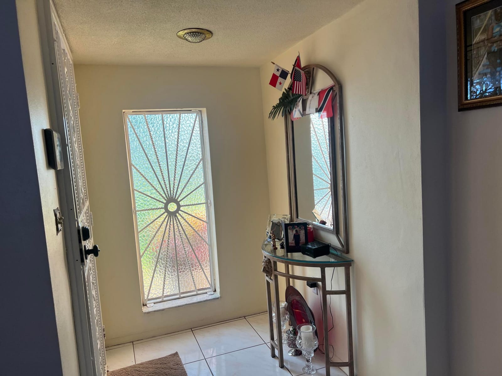 7904 Embassy Boulevard 7904 — photo 2