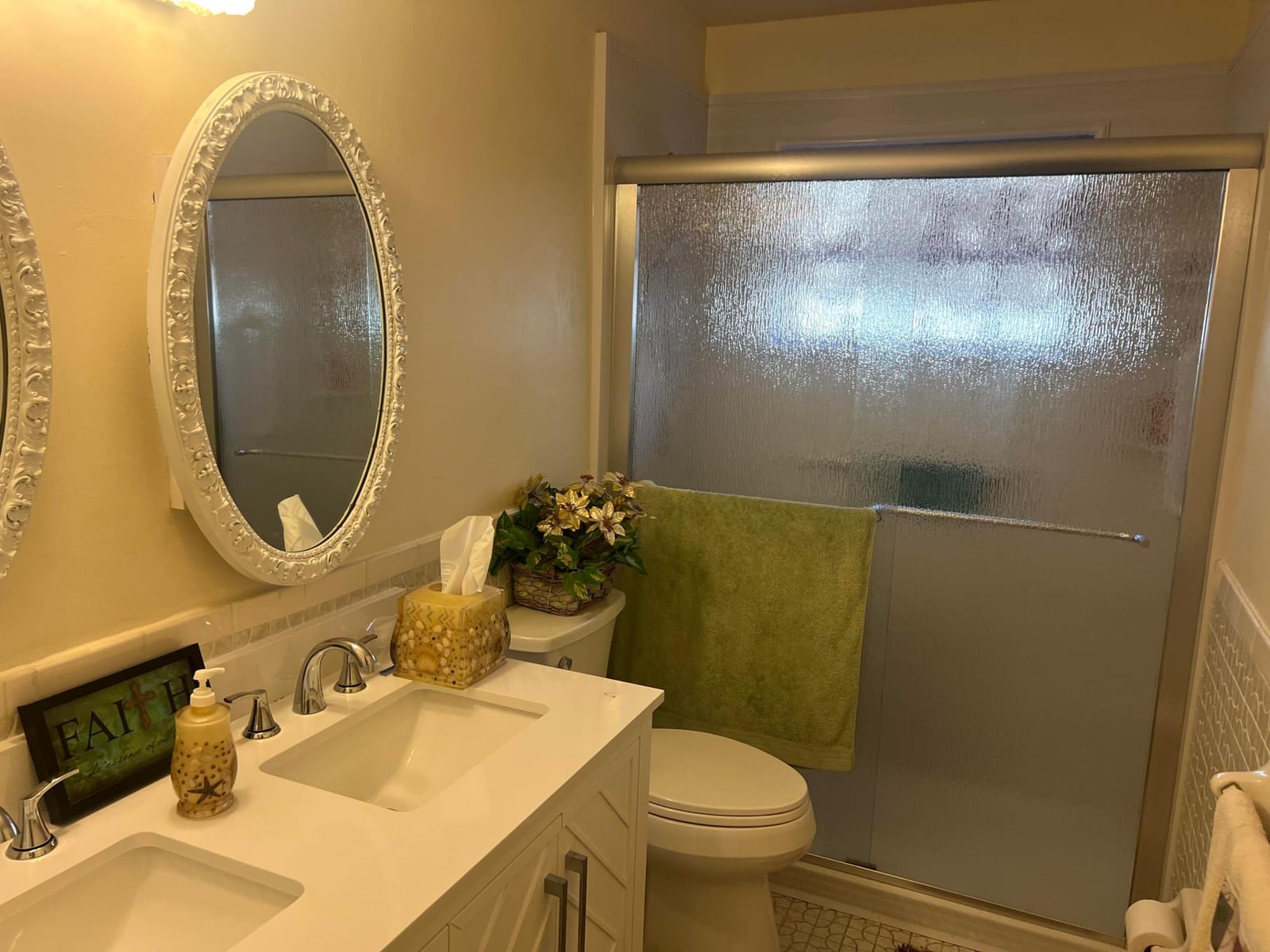 7904 Embassy Boulevard 7904 — photo 9