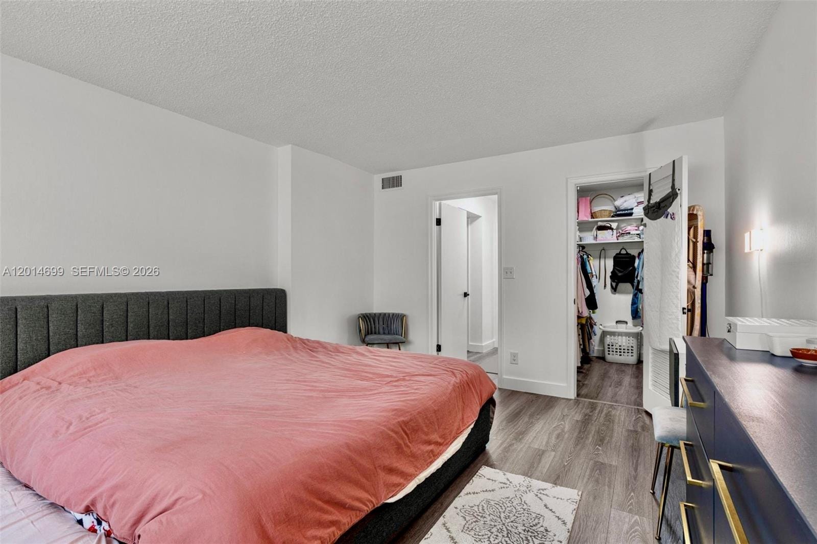 609 NE 14th Avenue 405, Hallandale Beach, FL 33009 photo 13