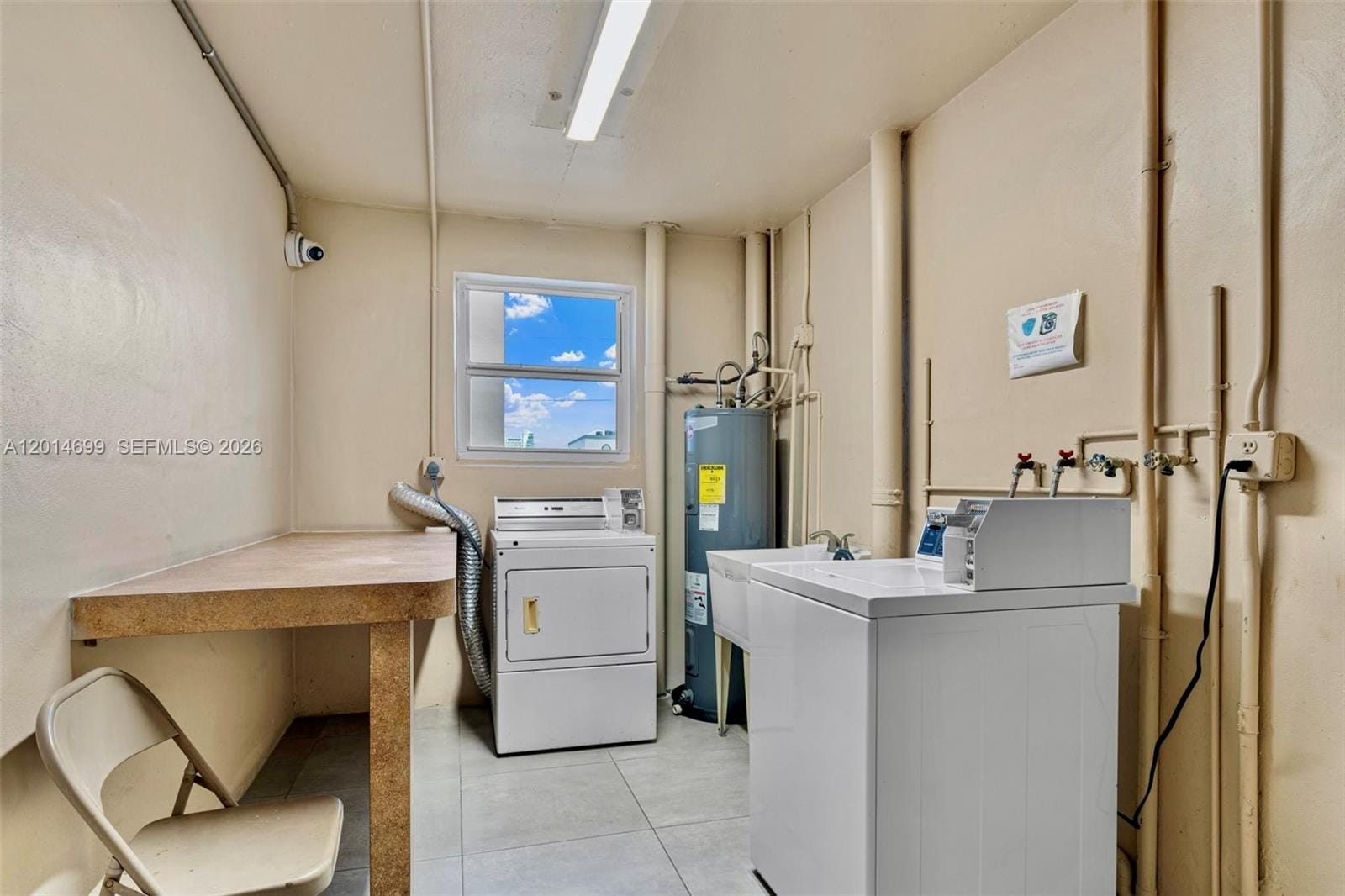 609 NE 14th Avenue 405, Hallandale Beach, FL 33009 photo 18