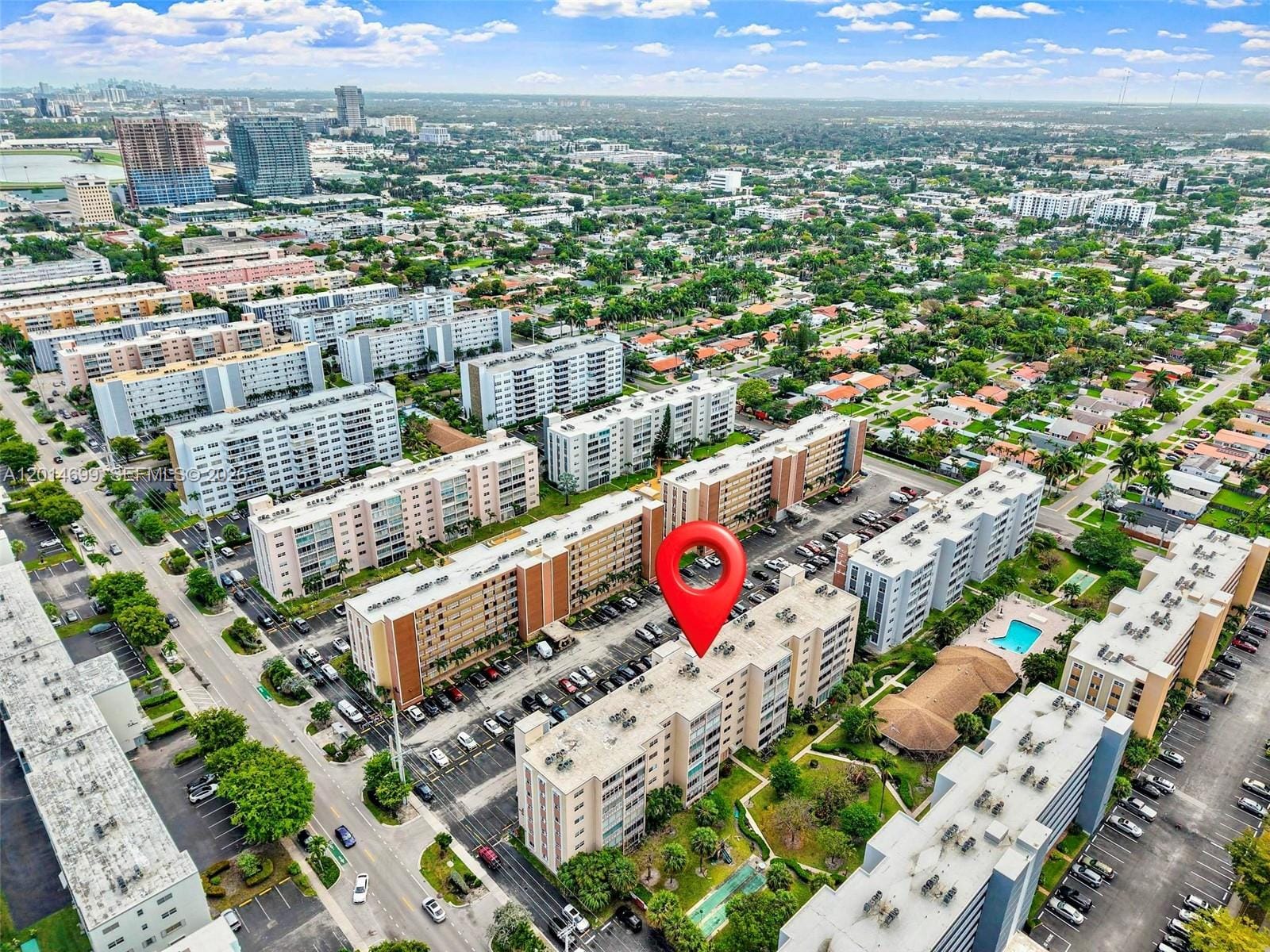 609 NE 14th Avenue 405, Hallandale Beach, FL 33009 photo 23