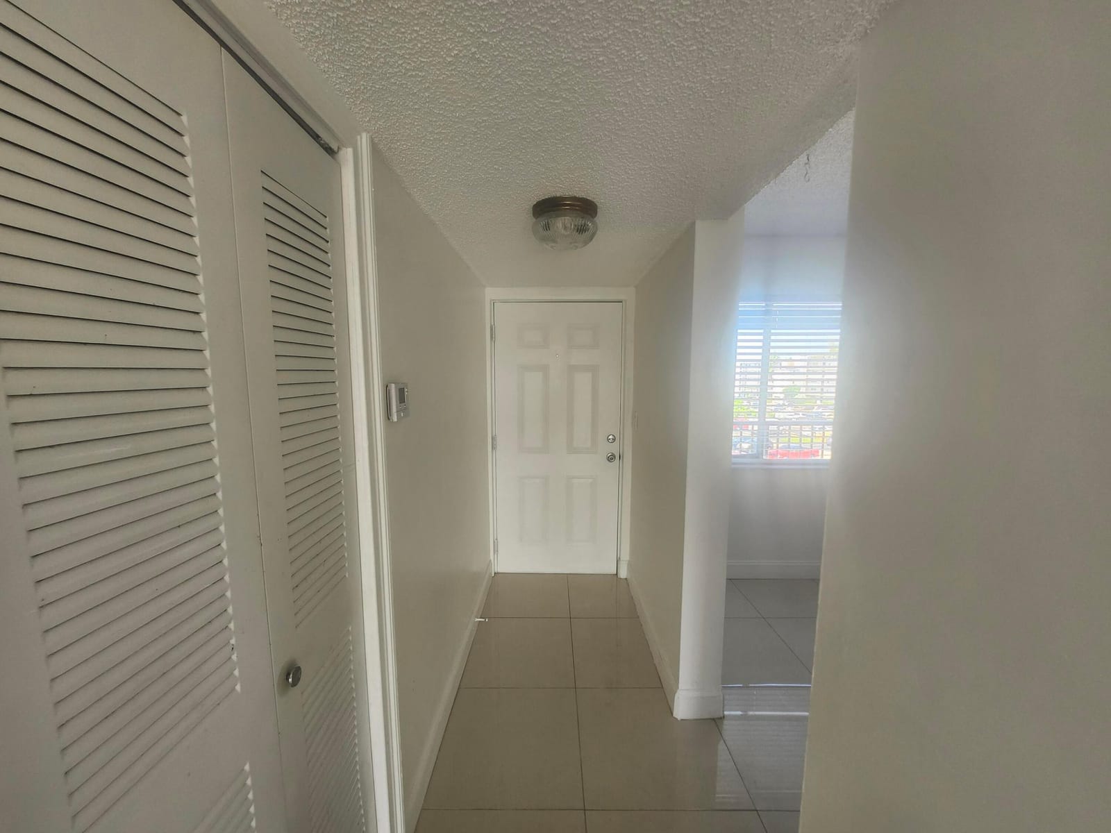 8600 N Sherman Circle N 408 — photo 5